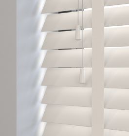 Starwood Divine Träpersienn med Linen stegband