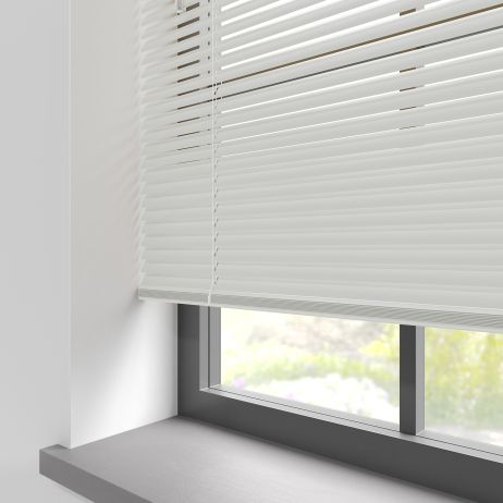 Gloss Warm White Aluminiumpersienn