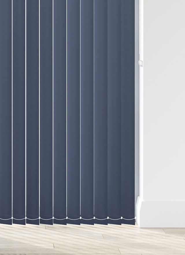 Bella Midnight Blue Mörkläggande Lamellgardin