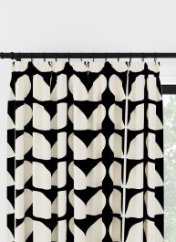 Orla Kiely Jumbo Solid Stem Svart Veckbandsgardin